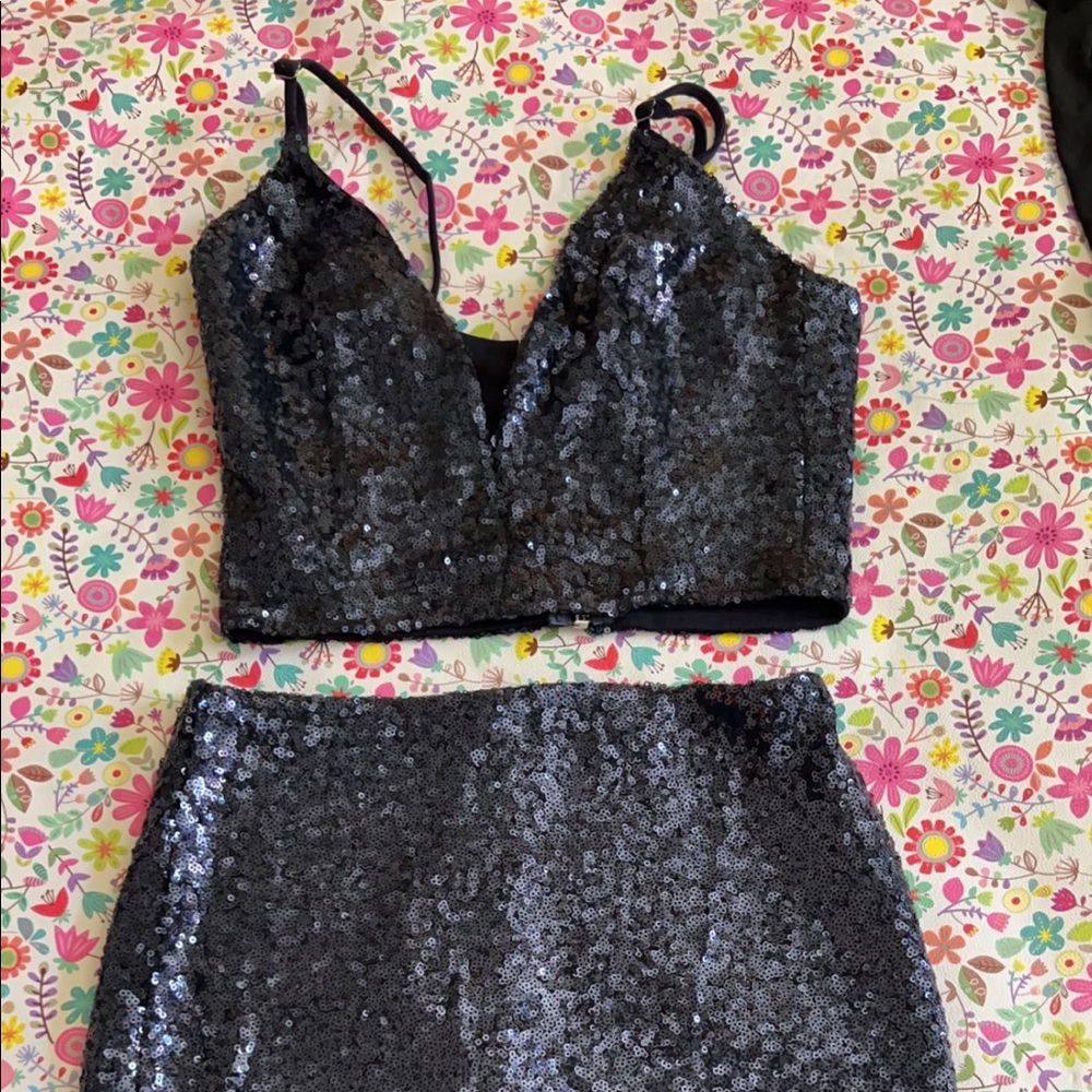 Two piece set only worn once